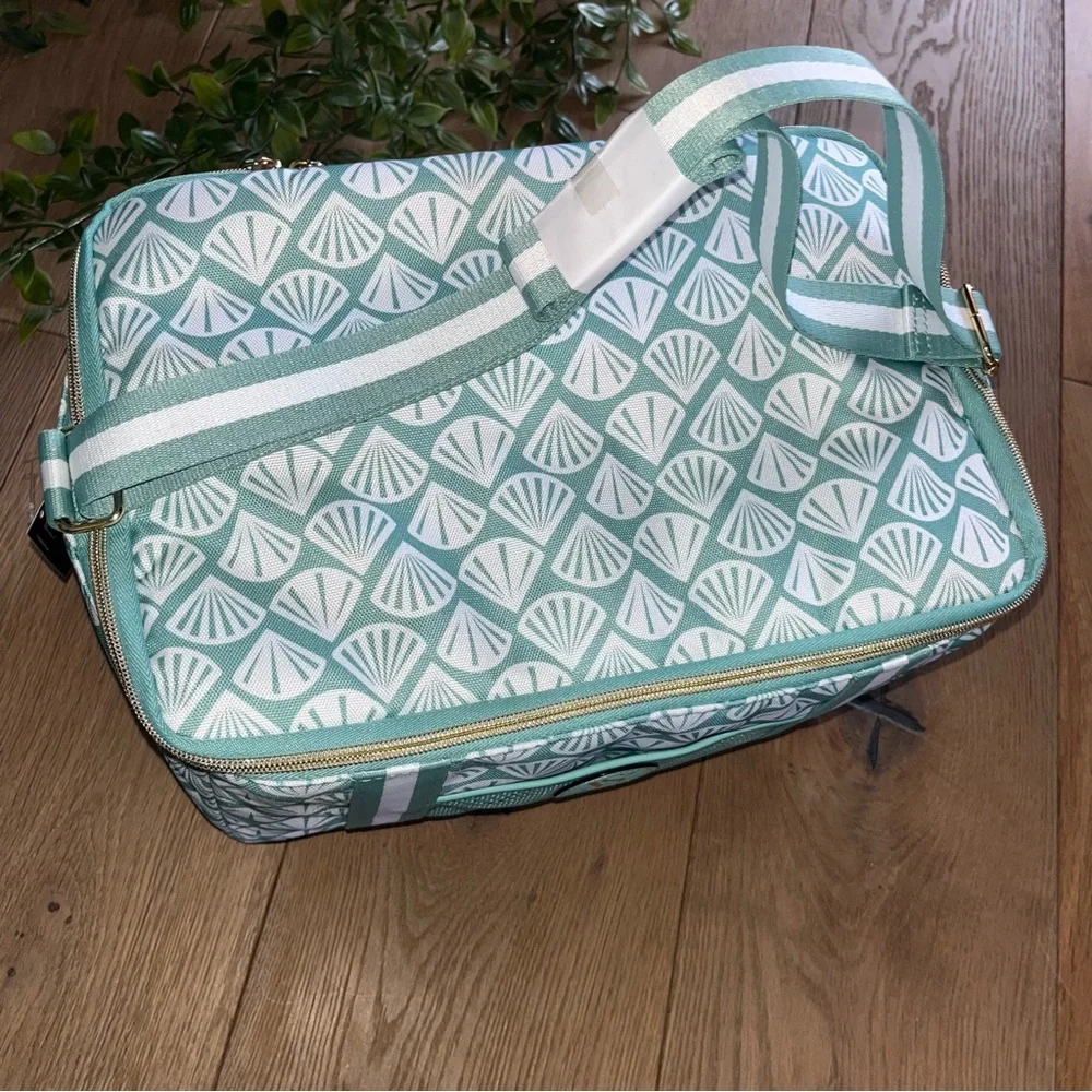 Victoria's Secret NWT Seashell Print Summer Beach Cooler Tote Bag insulated - Picture 3 of 8